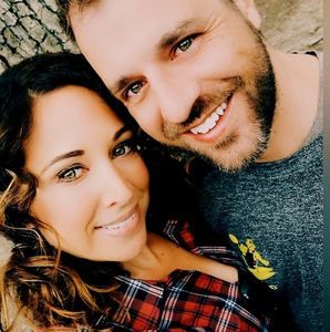 Meet your Posher, Abigail